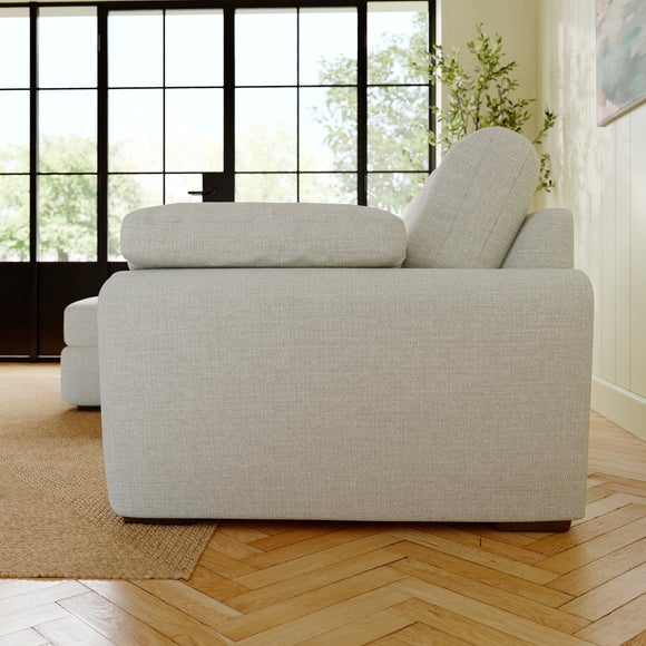 Carousel navigation image position 3 of 6