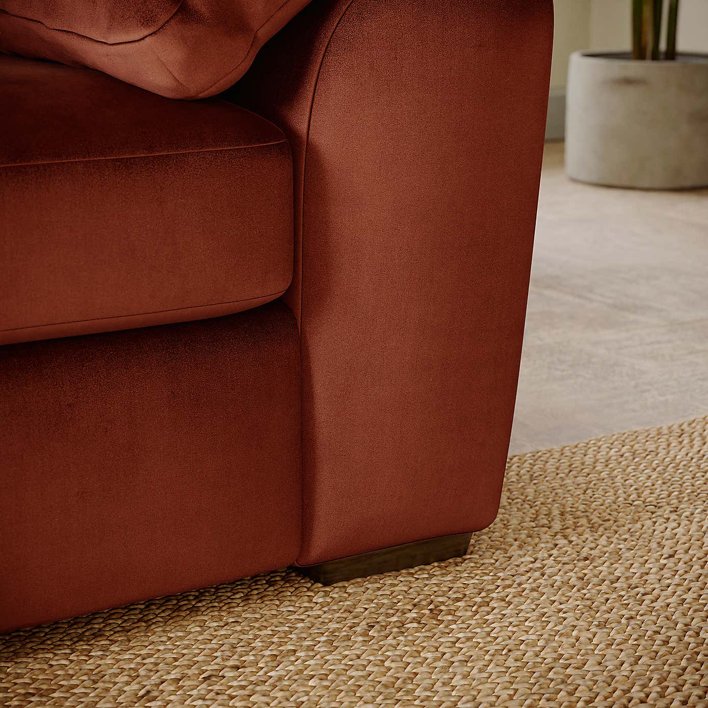 Carousel zoom image position 5 of 8