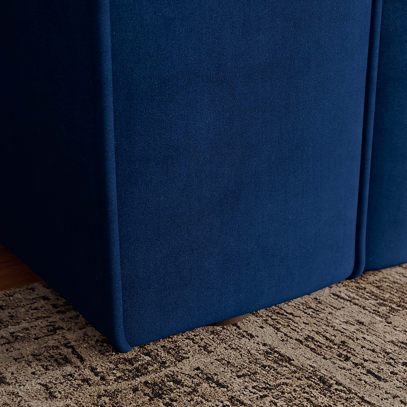 Carousel zoom image position 5 of 8