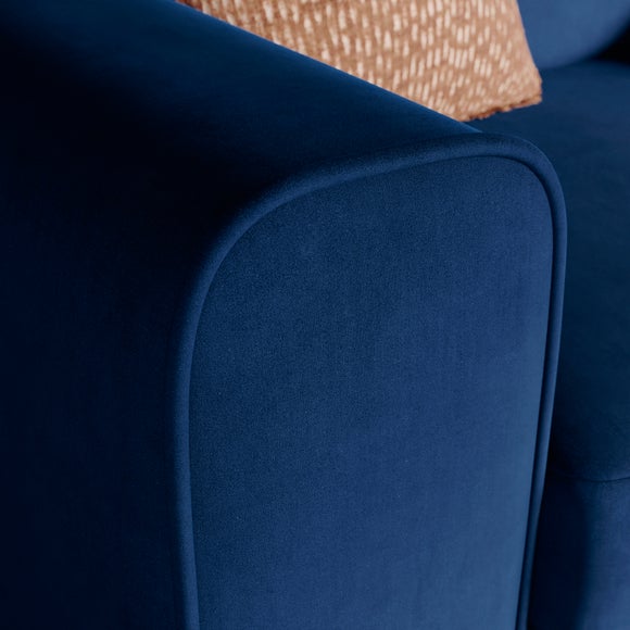 Carousel navigation image position 4 of 9