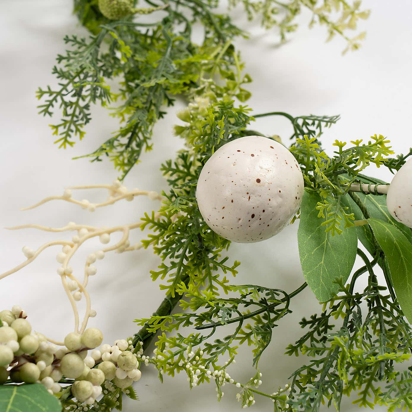 Carousel zoom image position 2 of 3