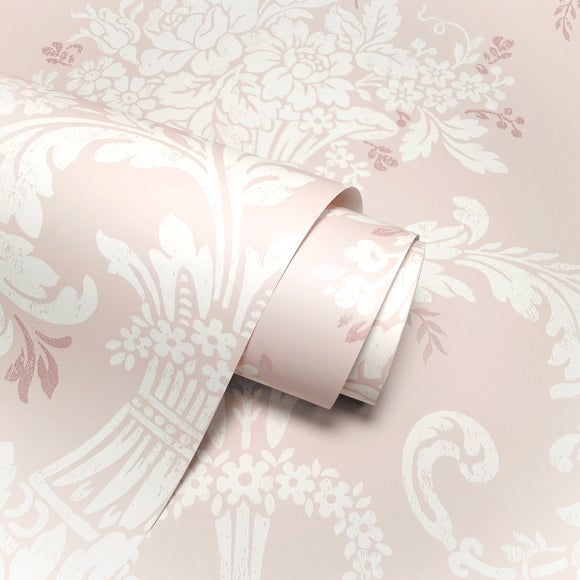 Carousel navigation image position 2 of 6