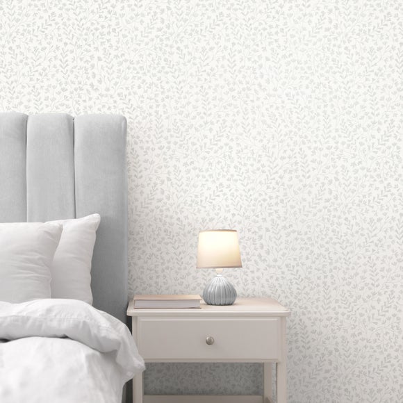 Sylvie Leaf Pale Wallpaper