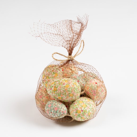 Carousel navigation image position 2 of 3