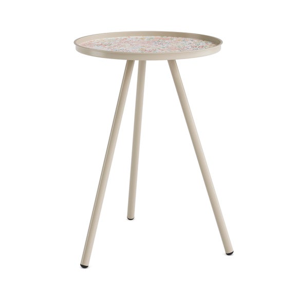 Carousel navigation image position 5 of 7