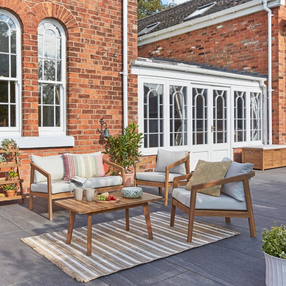 Vienna 4 Seater Wooden Garden Conversation Set