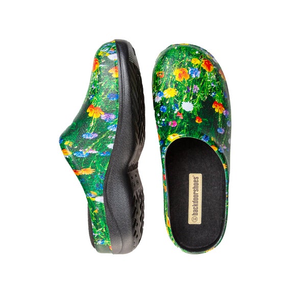 Carousel navigation image position 3 of 10