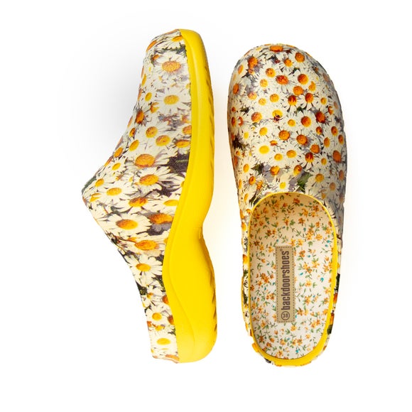 Carousel navigation image position 7 of 9