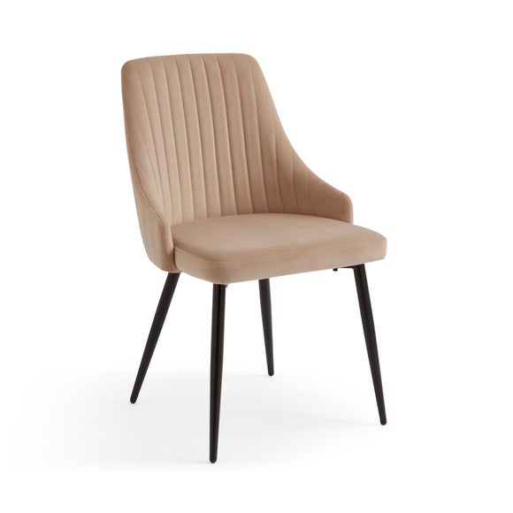 Carousel navigation image position 5 of 9