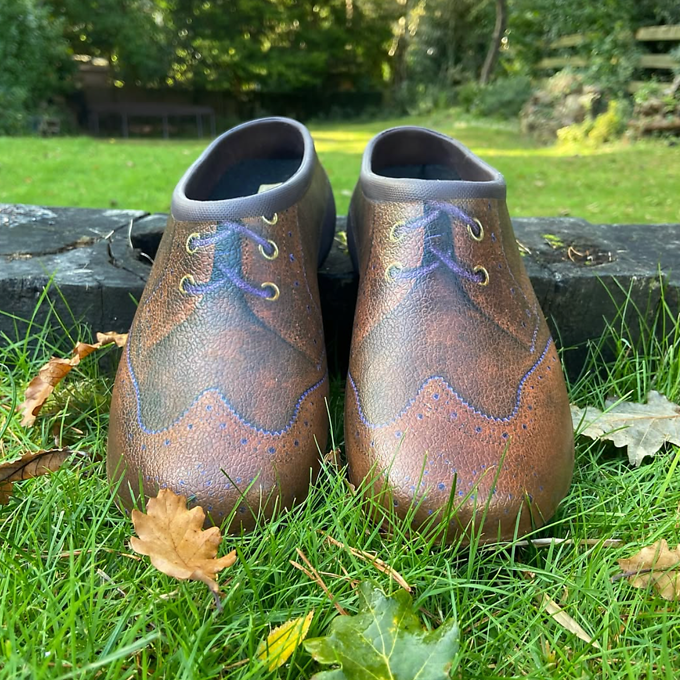 Carousel zoom image position 1 of 8