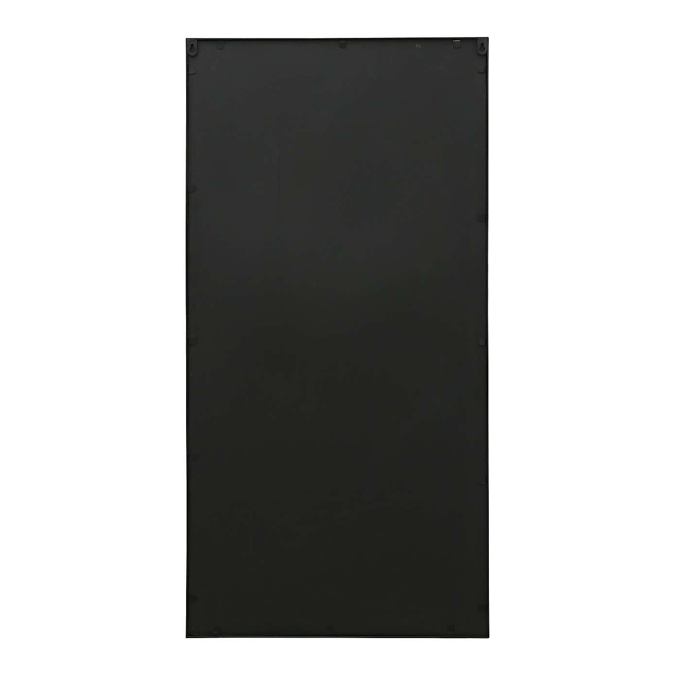 Carousel zoom image position 4 of 4