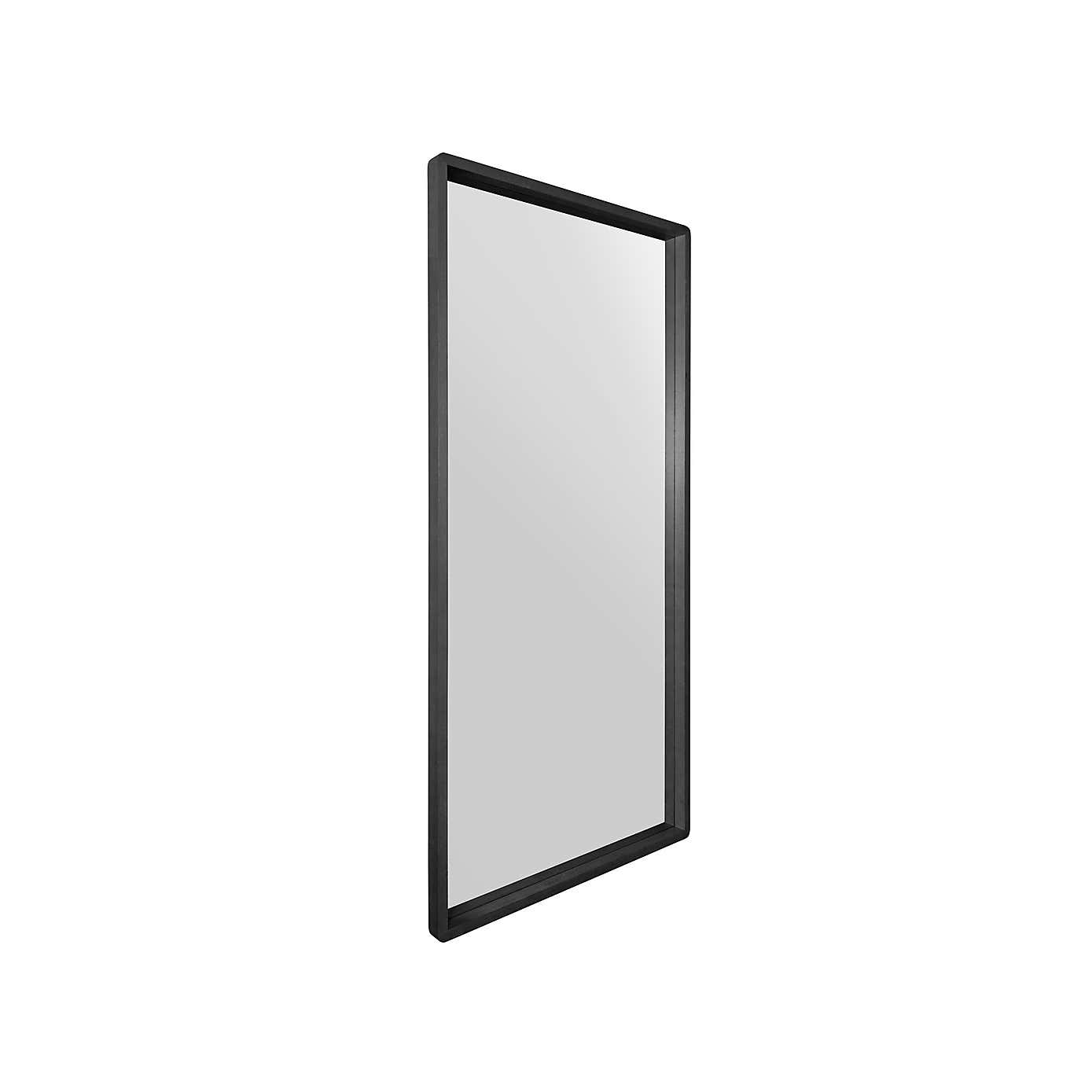 Carousel zoom image position 3 of 4