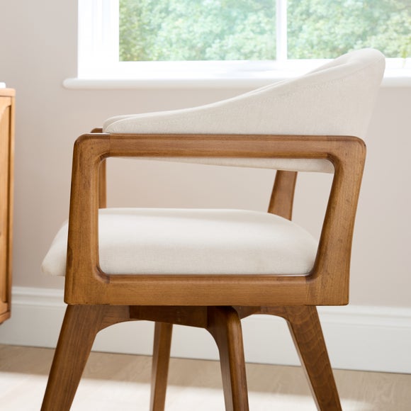 Carousel navigation image position 4 of 8