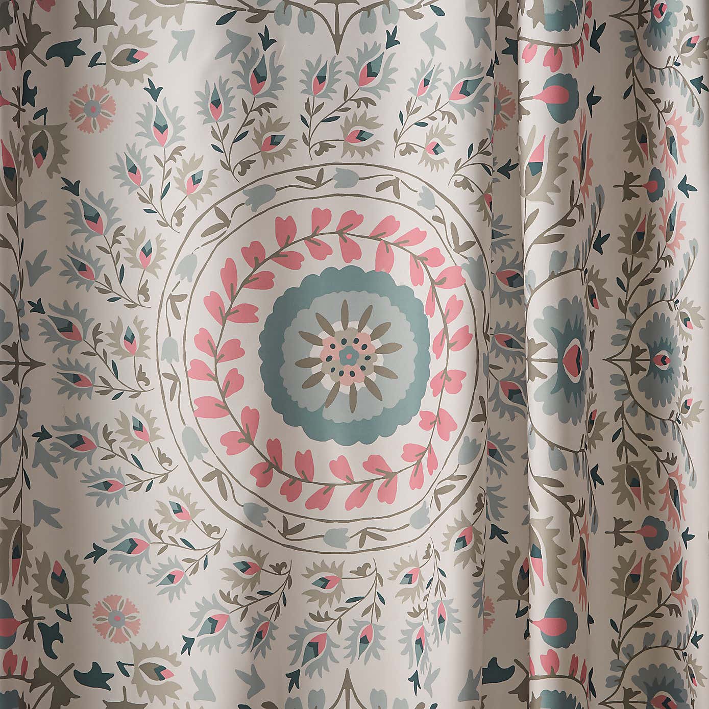 Carousel zoom image position 2 of 3