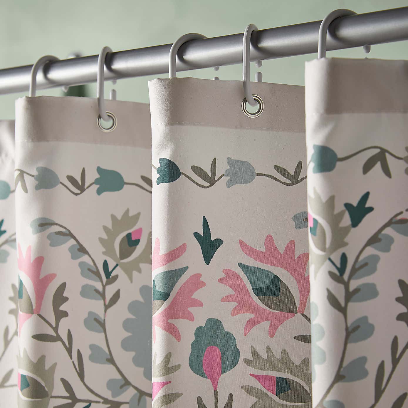 Carousel zoom image position 3 of 3