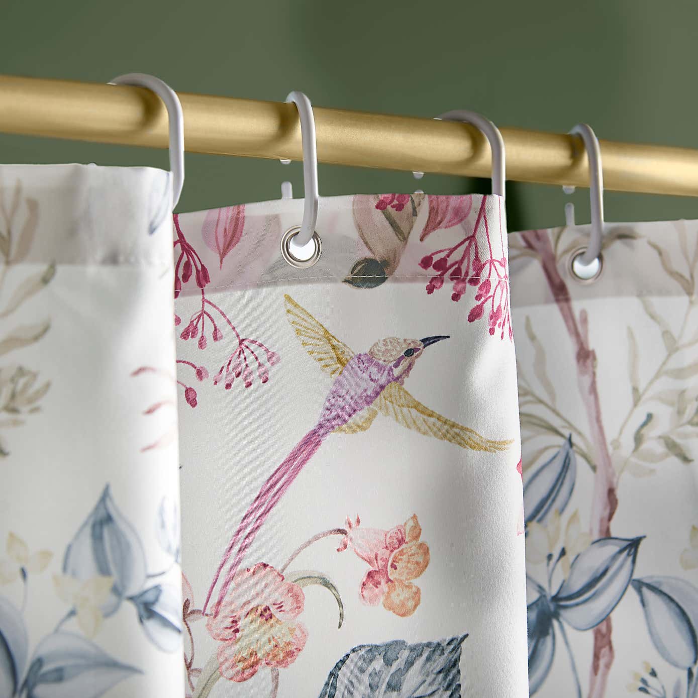 Carousel zoom image position 3 of 3