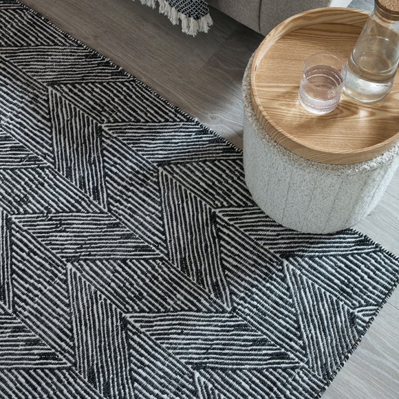 Chevron Weave Rug