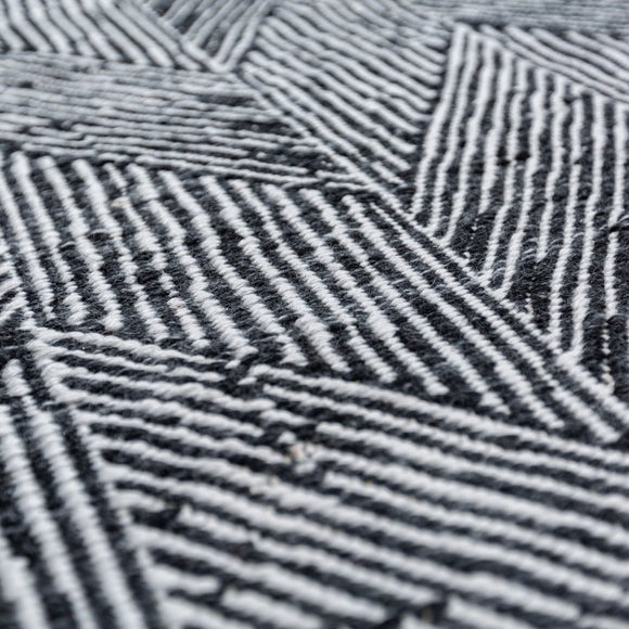 Carousel navigation image position 2 of 6