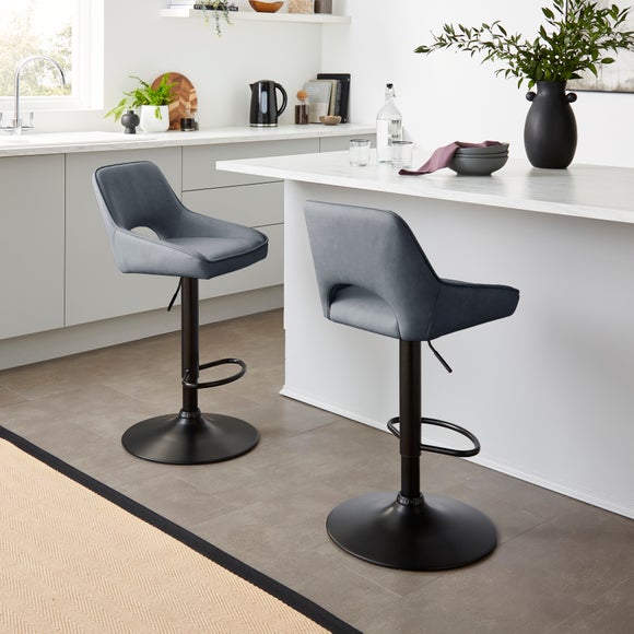 Carousel navigation image position 2 of 7