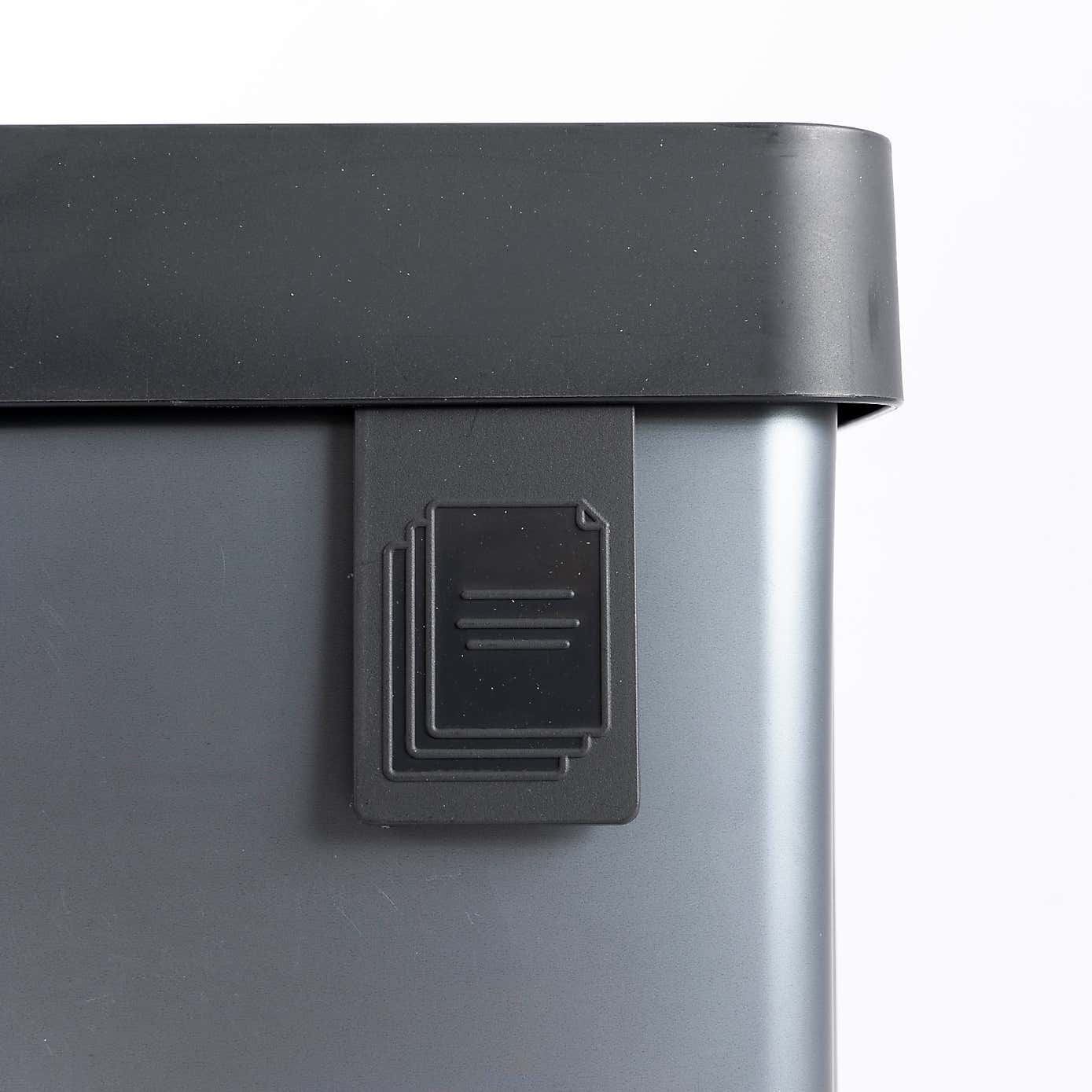 Carousel zoom image position 5 of 8