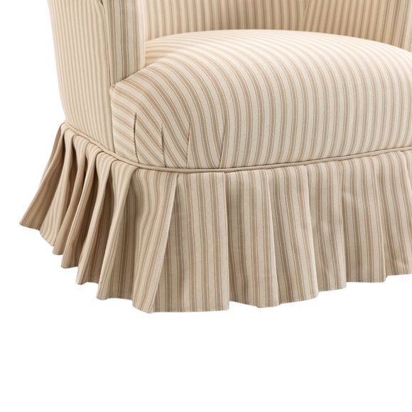 Carousel navigation image position 5 of 9