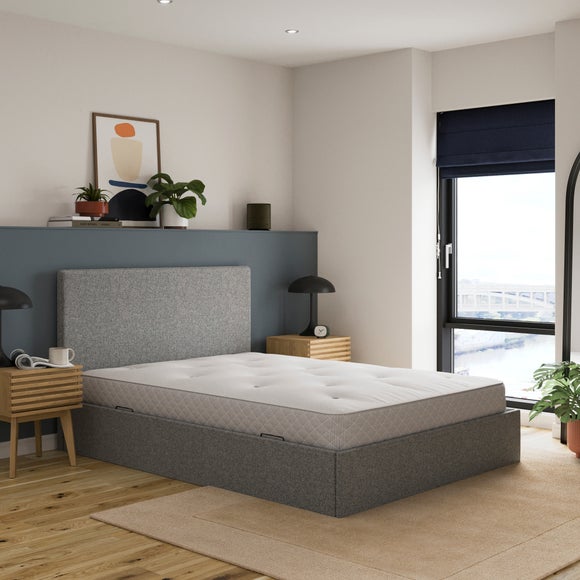 Carousel navigation image position 2 of 9