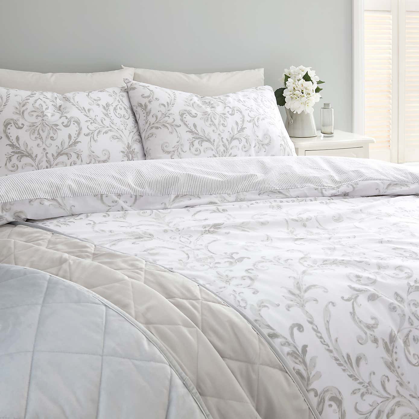 Carousel zoom image position 7 of 8