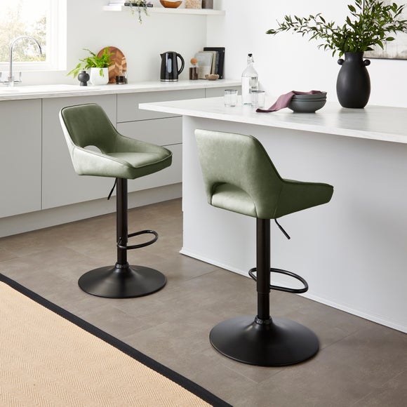 Carousel navigation image position 2 of 7