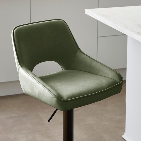 Carousel navigation image position 3 of 7