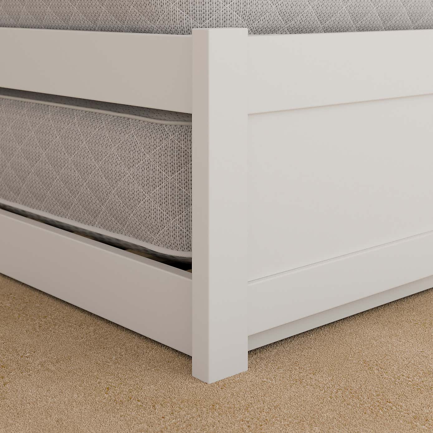 Carousel zoom image position 4 of 8