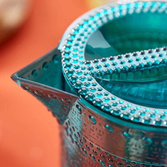 Carousel navigation image position 2 of 3