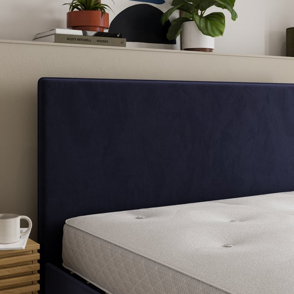 Carousel navigation image position 5 of 7