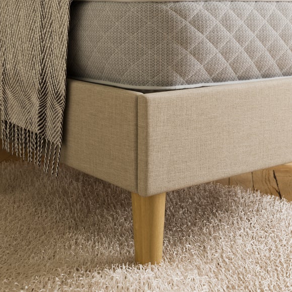 Carousel navigation image position 3 of 8