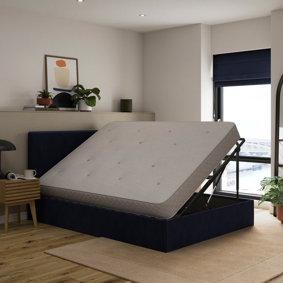 Carousel navigation image position 3 of 9