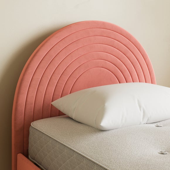 Carousel navigation image position 5 of 8