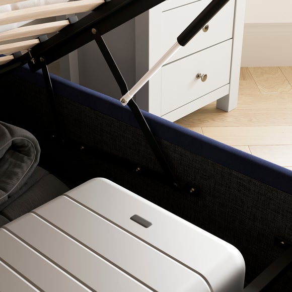 Carousel navigation image position 5 of 10