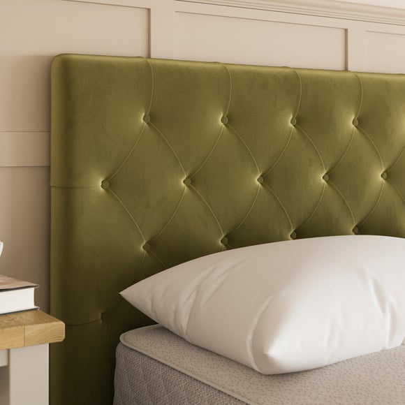 Carousel navigation image position 5 of 9