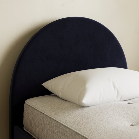 Carousel navigation image position 5 of 8