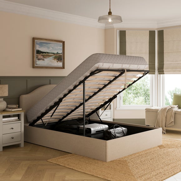 Carousel navigation image position 3 of 9