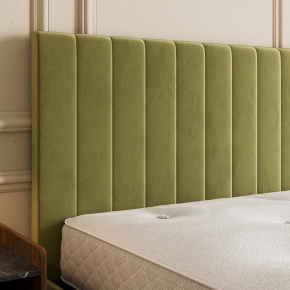 Carousel navigation image position 5 of 8