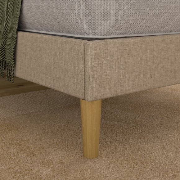 Carousel navigation image position 3 of 7