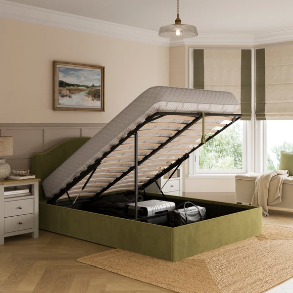 Carousel navigation image position 3 of 10