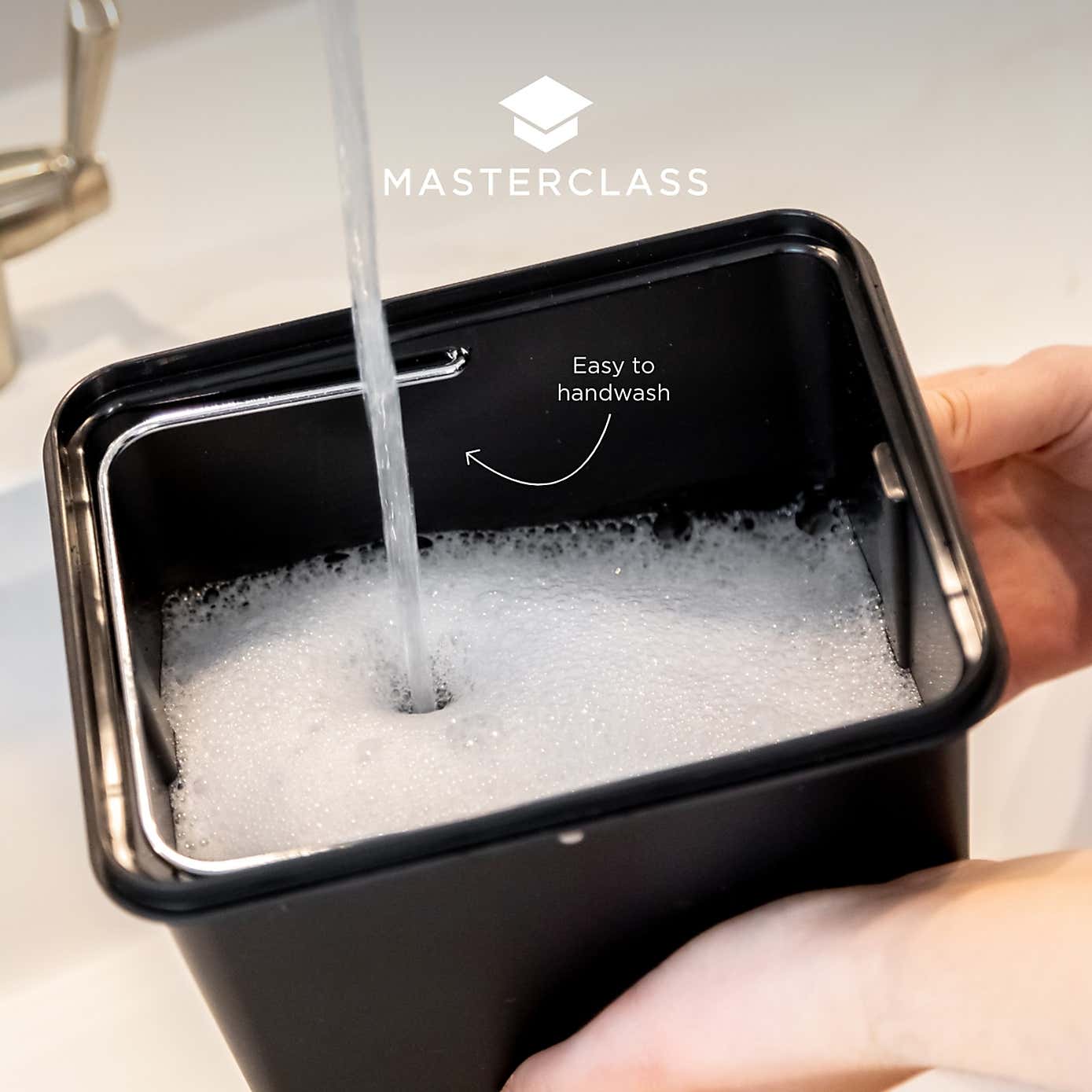 Carousel zoom image position 3 of 6