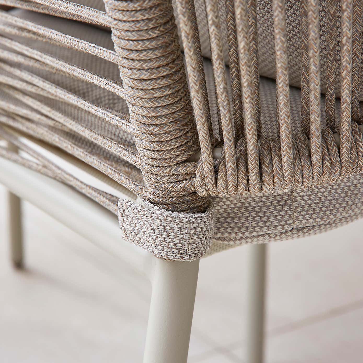 Carousel zoom image position 2 of 6