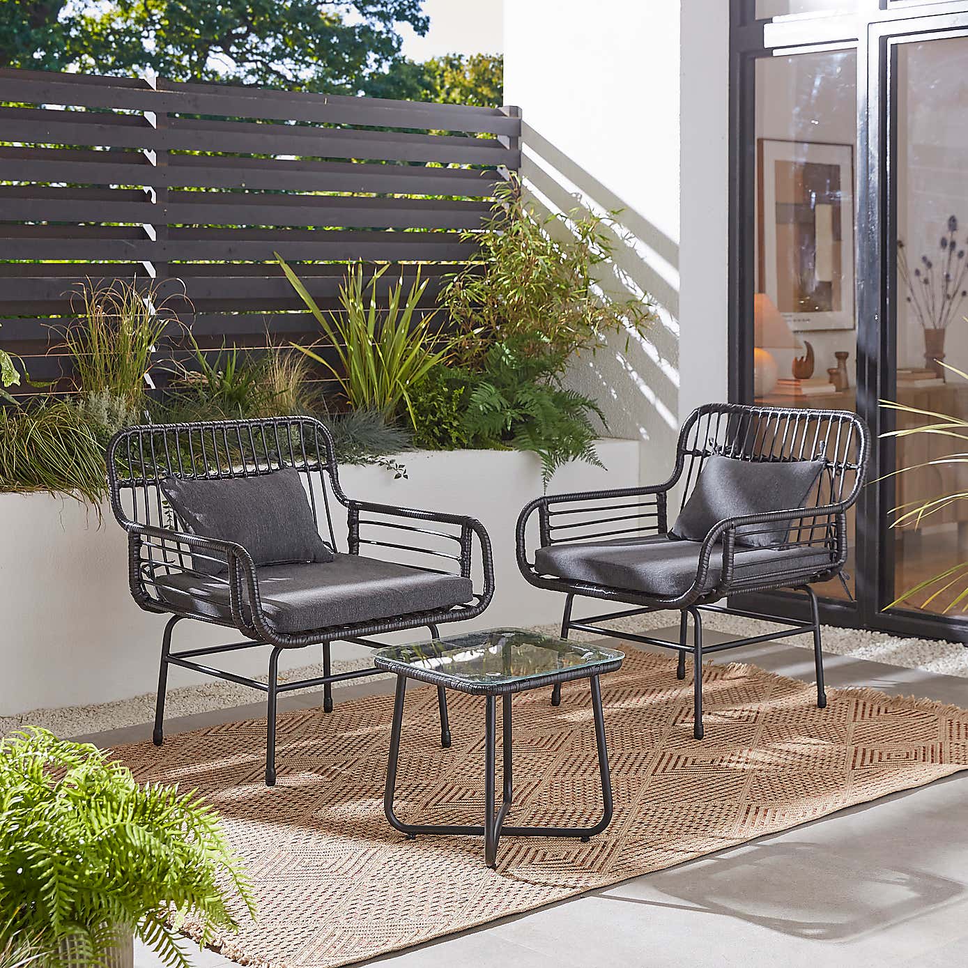 Carousel zoom image position 2 of 8