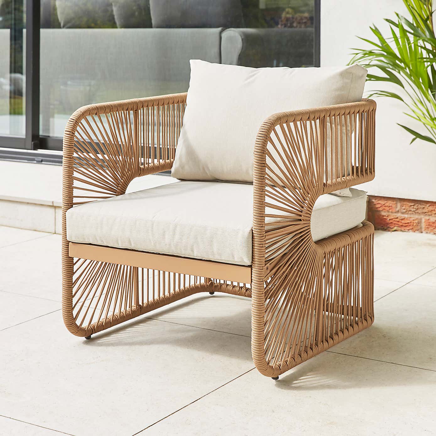 Carousel zoom image position 3 of 8