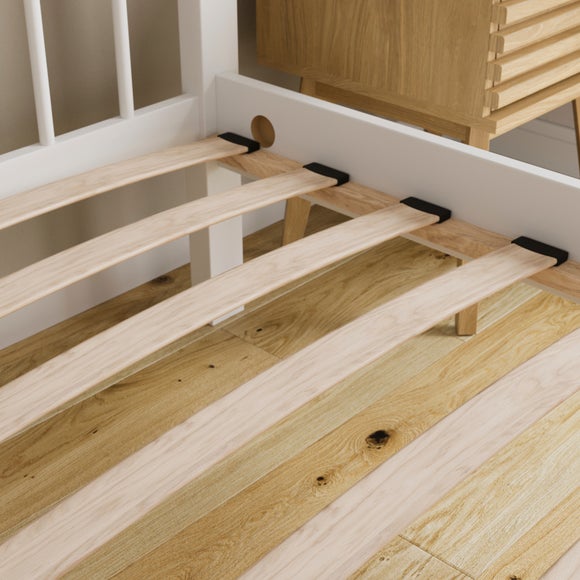 Carousel navigation image position 3 of 6