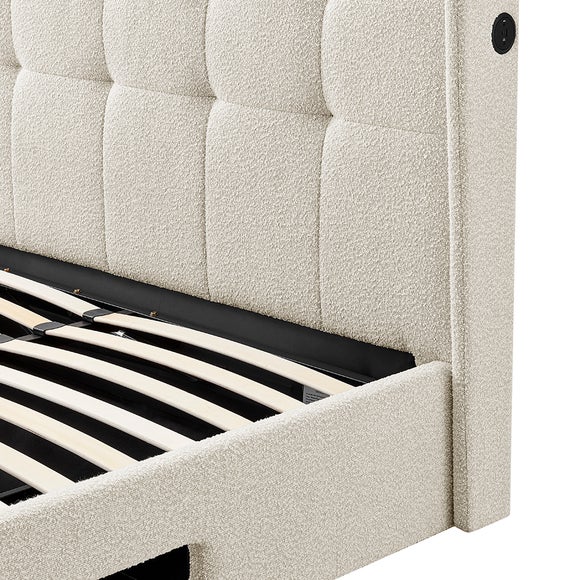 Carousel navigation image position 6 of 10