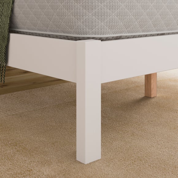 Carousel navigation image position 2 of 6