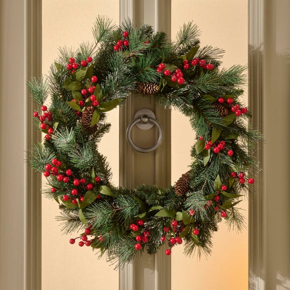 Brampton Pine Wreath